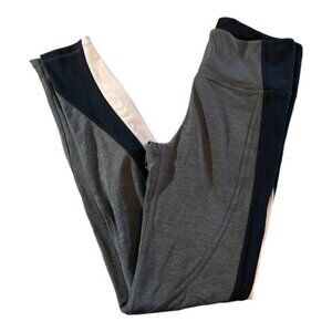 Gorilla Gray Black Pink Leggings Size 6 EUC #0012